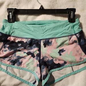 LULULEMON shorts